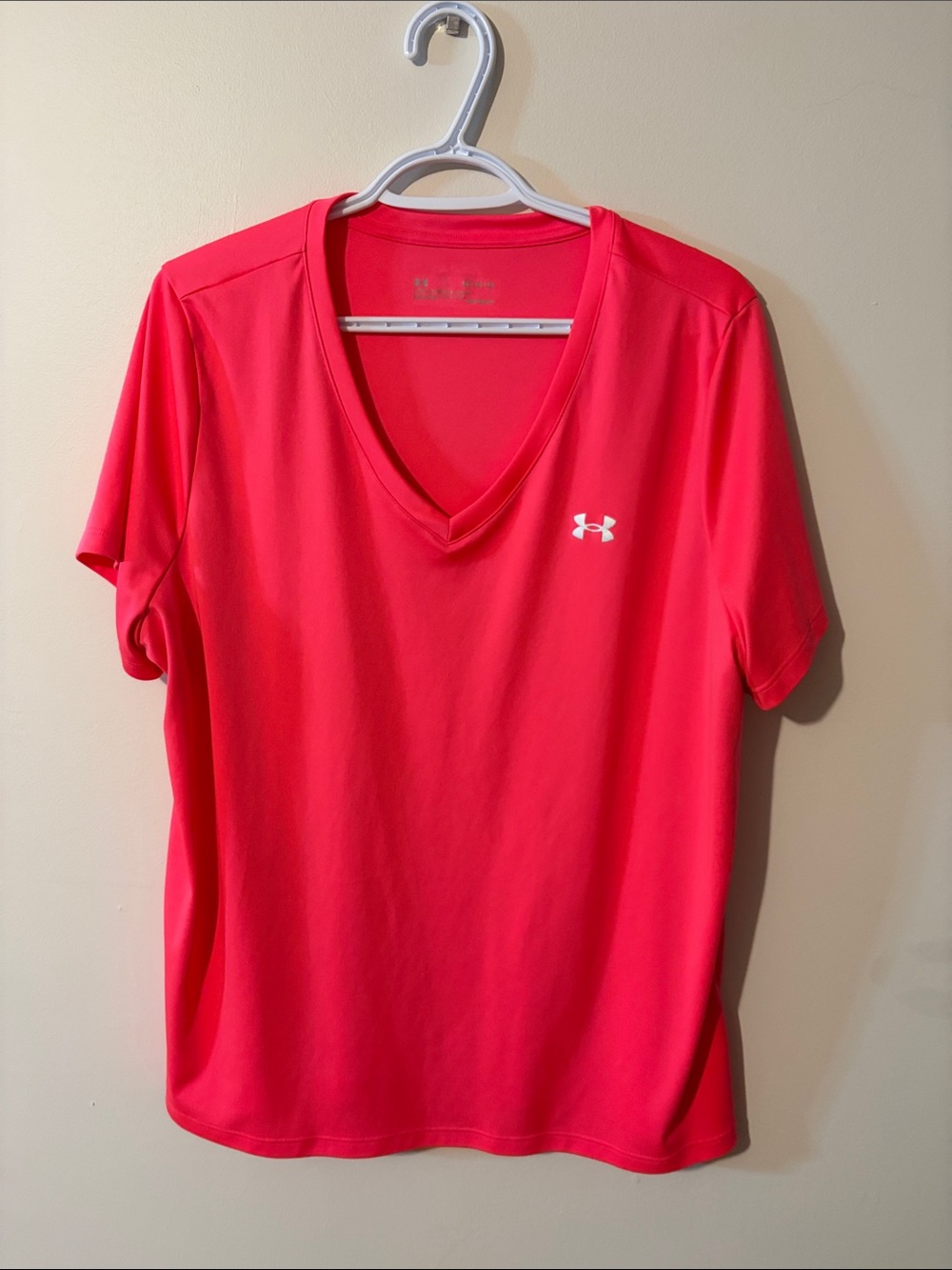 Under Armour Hot Pink V-Neck Performance Tee